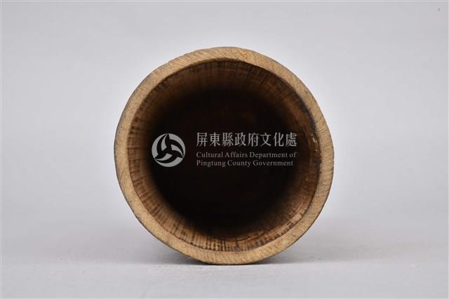 浮雕人面三角幾何紋竹製杯藏品圖，第3張