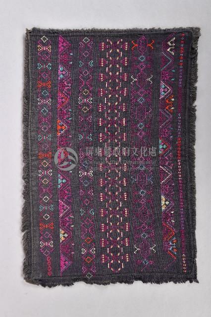 十字繡黑底布樣藏品圖，第1張