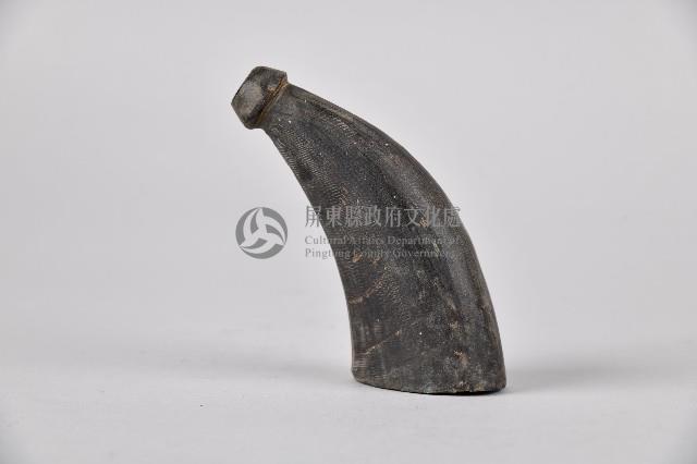 牛角狀木製火藥筒藏品圖，第2張