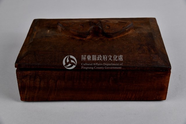 浮雕方形雙頭百步蛇木箱藏品圖，第2張