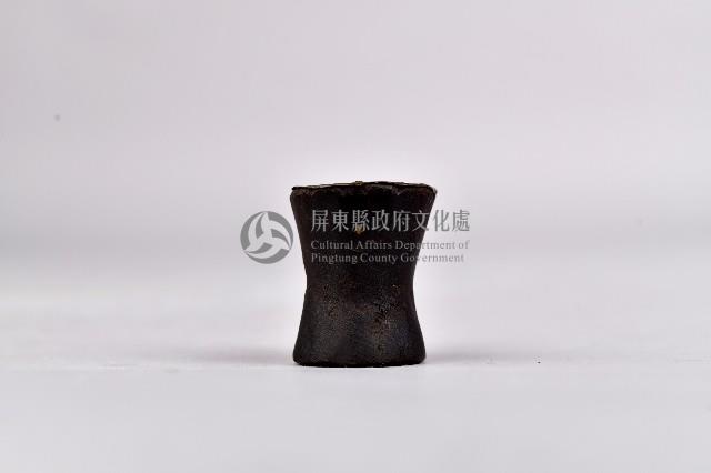 臼狀素面菸斗頭藏品圖，第2張
