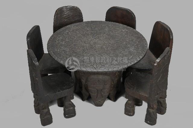 雕刻石板桌椅組藏品圖，第2張