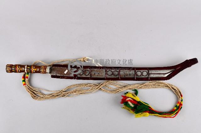 彩繪人面祭典用佩刀藏品圖，第2張