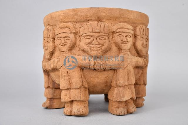浮雕人像及人面木盆藏品圖，第2張