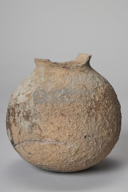 無圈足寬腹陶壺藏品圖，第2張