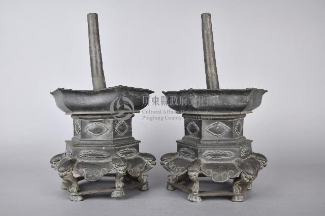六角六足束腰合金燭台藏品圖，第2張