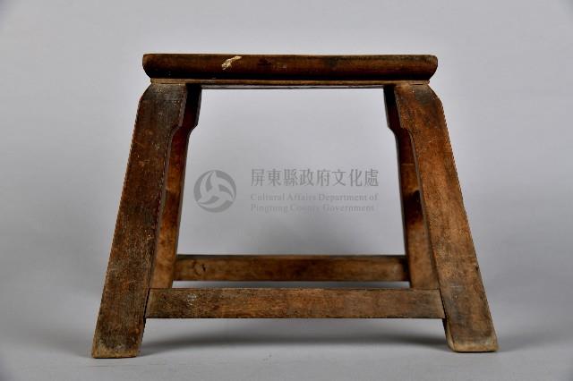 素面榫接木製板凳藏品圖，第2張