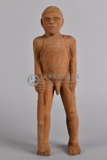 戴帽持獵槍全裸男性立像人偶藏品圖，第1張