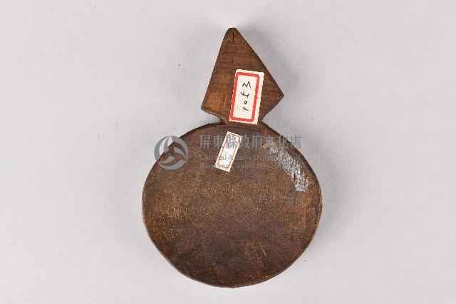 人面百步蛇紋蠟板藏品圖，第2張