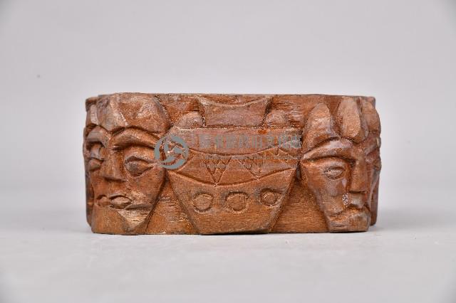 浮雕人面陶壺木盆藏品圖，第2張