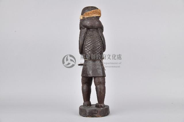 獵人肩扛山豬立像人偶藏品圖，第2張