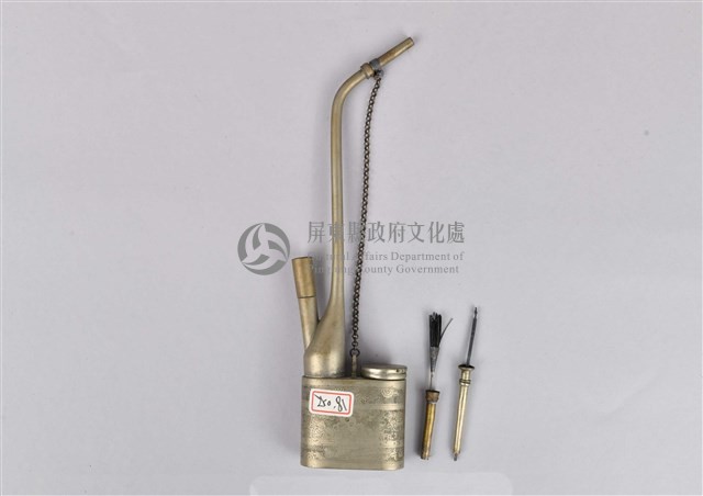 龍鳳花蝶雙筒水煙斗藏品圖，第2張