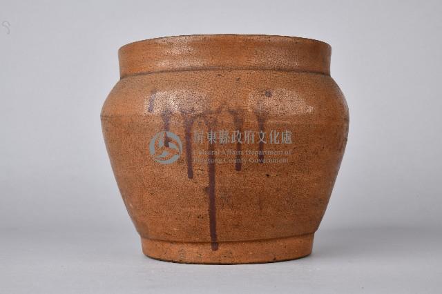 陶製褐釉油罐藏品圖，第1張