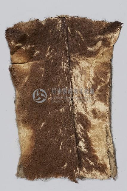 鹿皮製長衣藏品圖，第2張