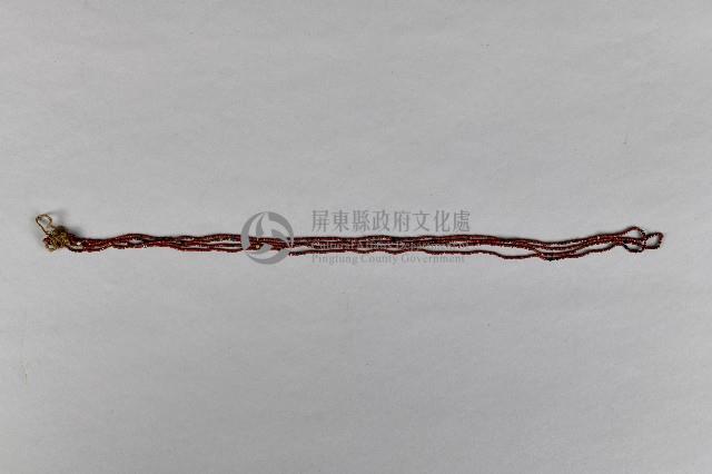 紅棕色琉璃珠飾藏品圖，第2張