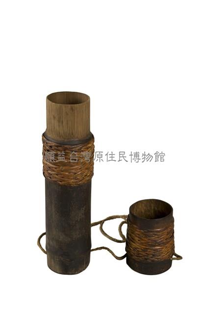 Saltcellar Collection Image, Figure 2, Total 2 Figures