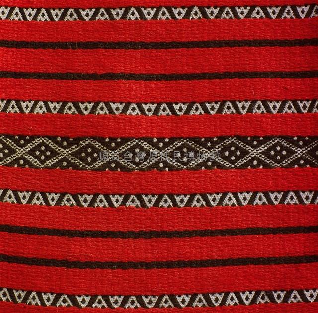 長衣藏品圖，第1張