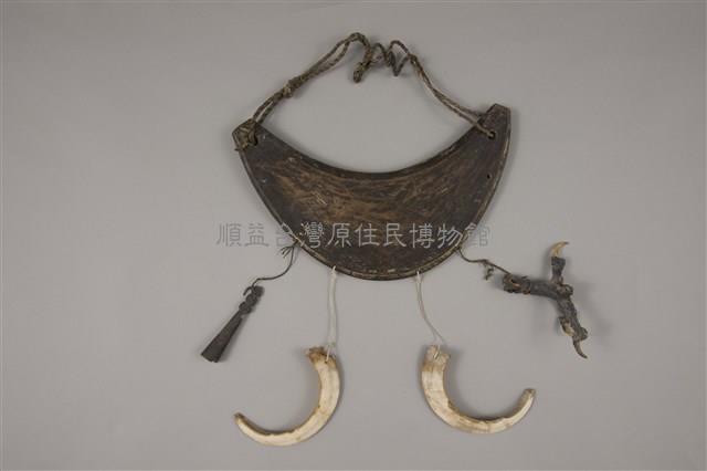 Male Breast Ornament Collection Image, Figure 2, Total 2 Figures