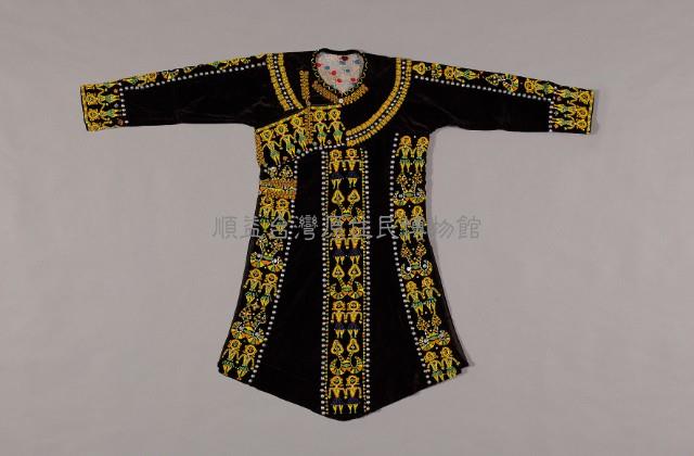 長衣藏品圖，第1張