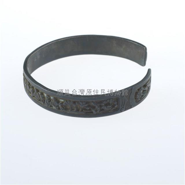 Copper Bracelet Collection Image, Figure 2, Total 3 Figures