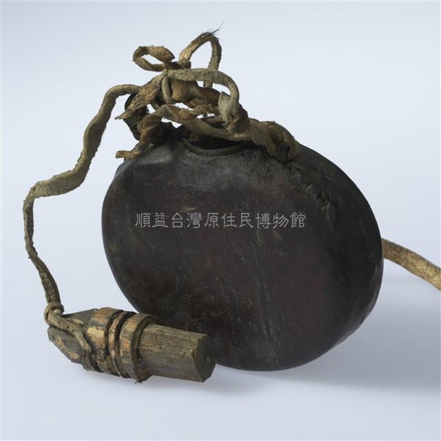Gunpowder Container Collection Image, Figure 3, Total 3 Figures