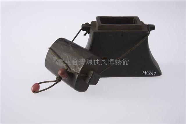Wooden Receptacle Collection Image, Figure 4, Total 4 Figures