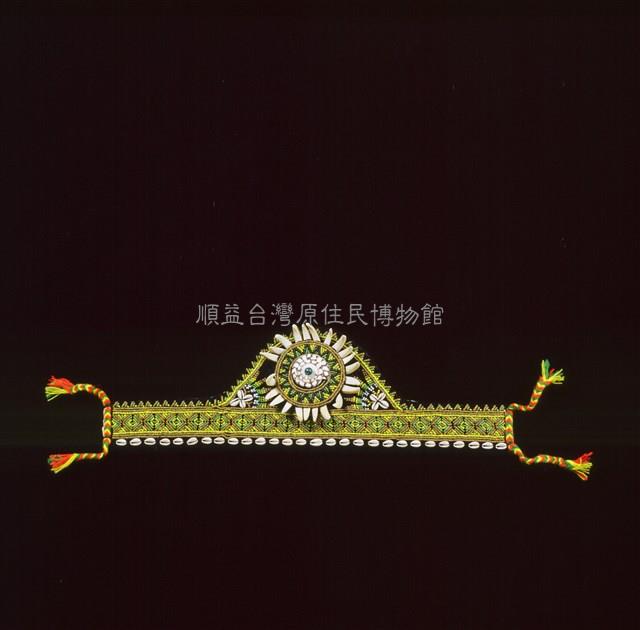 男子頭飾藏品圖，第2張