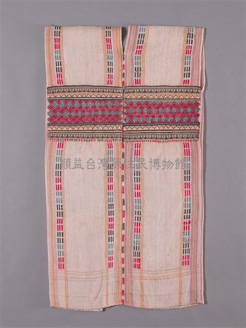 長衣藏品圖，第2張