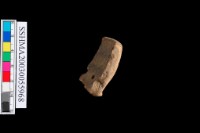 細砂陶.圈足(有穿孔)藏品圖，第2張