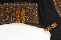 大襟珠繡長袍藏品圖，第8張