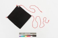 胸兜藏品圖，第2張