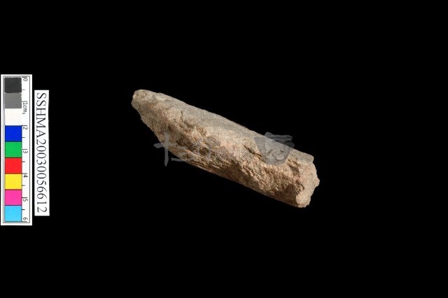 斧形石器藏品圖，第4張