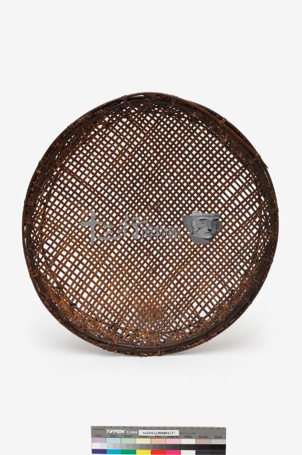 竹編盤藏品圖，第1張