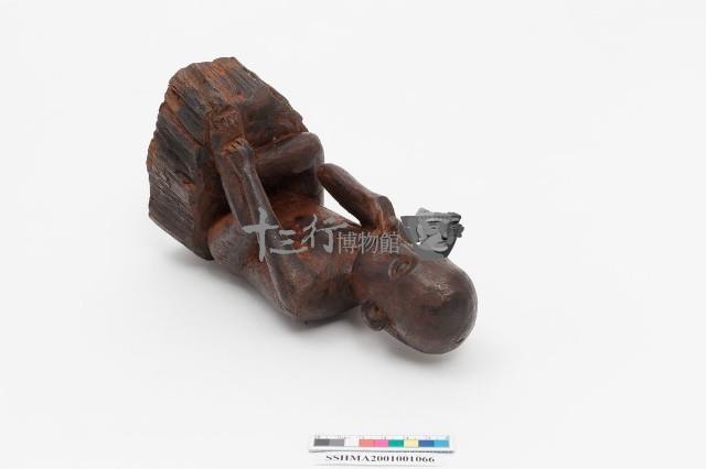 人像木雕藏品圖，第6張