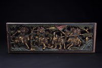 廟宇迴廊橫樑木雕的圖片