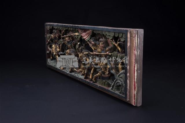 廟宇迴廊橫樑木雕藏品圖，第2張