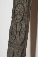 排灣族屋豎板（柱）、木雕板藏品圖，第3張