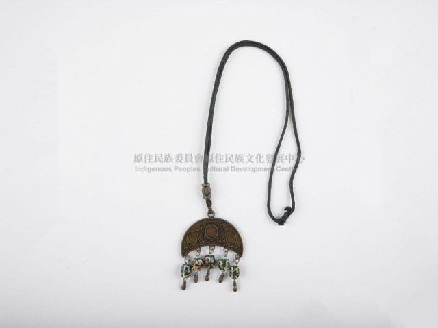 琉璃珠胸飾藏品圖，第4張