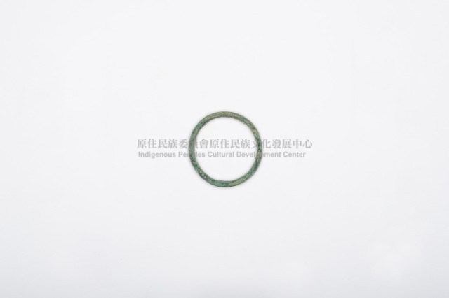 銅製手環藏品圖，第2張