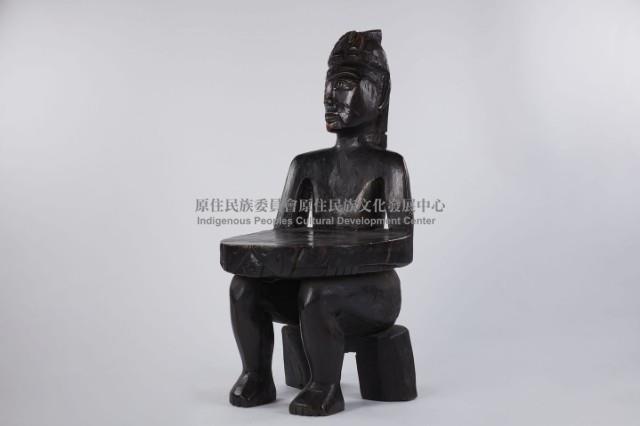 原住民工藝雕刻椅藏品圖，第4張