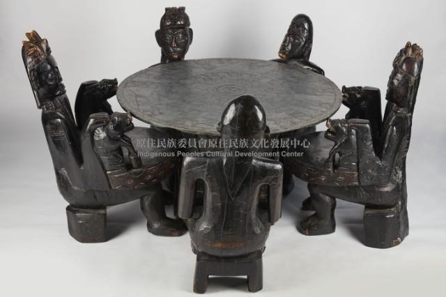 原住民工藝雕刻椅藏品圖，第5張