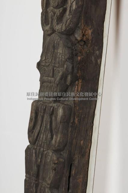 排灣族屋豎板（柱）、木雕屋柱藏品圖，第3張
