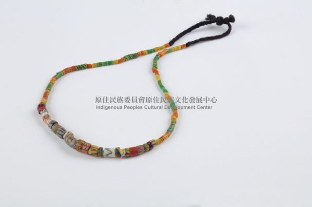 琉璃珠頸飾藏品圖，第3張