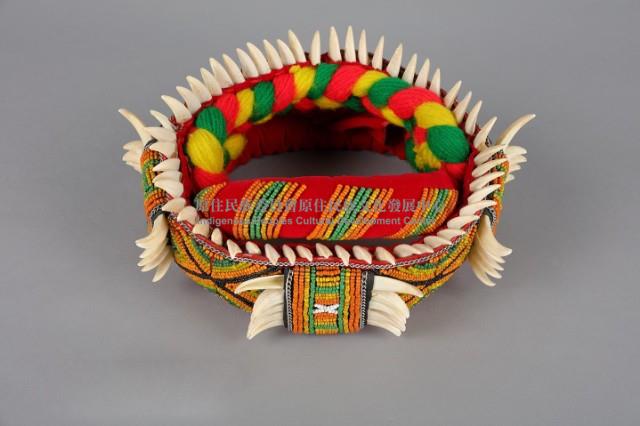 女子珠繡頭飾藏品圖，第4張