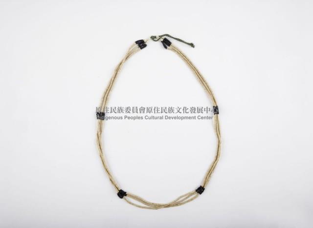 貝珠串胸飾藏品圖，第1張