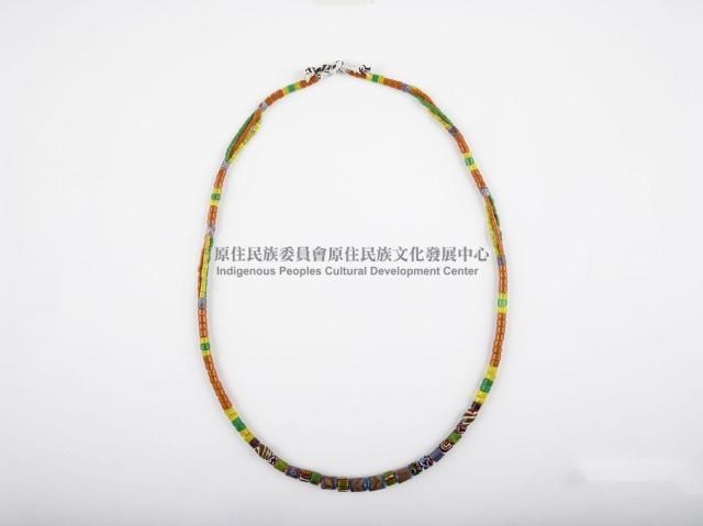 琉璃珠胸飾 藏品圖，第1張