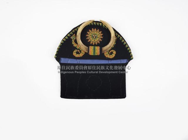 禮帽、男子珠繡豬牙帽飾藏品圖，第1張