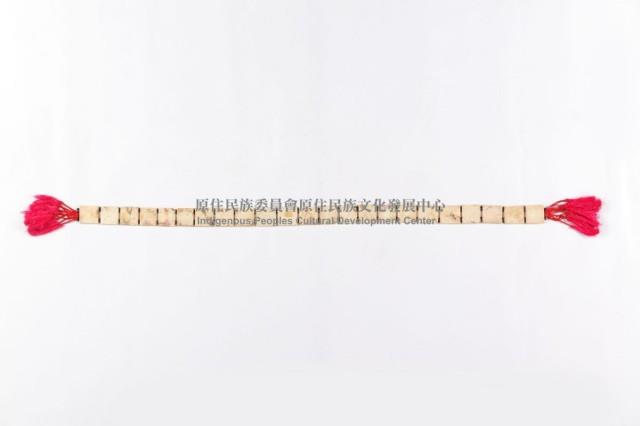 古肩帶、貝片肩飾藏品圖，第1張