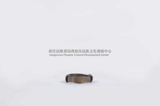 銀腕飾藏品圖，第1張