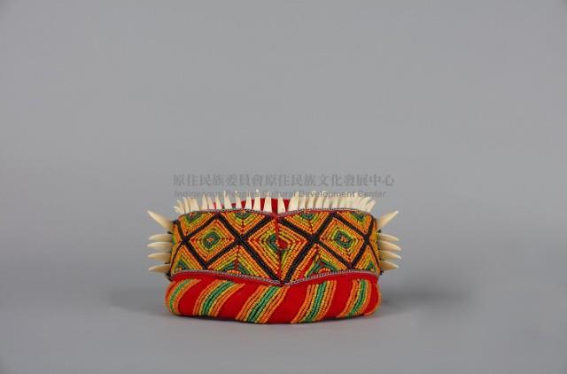 女子珠繡頭飾藏品圖，第2張